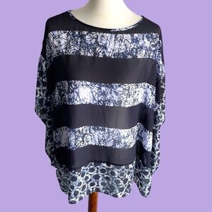 Michael Michael Kors top XL